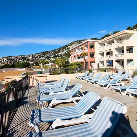 Petit Coin De Paradis Refait A Neuf Dans Avec Piscine Et Pool House Vue Splendide Sur La Mer! *