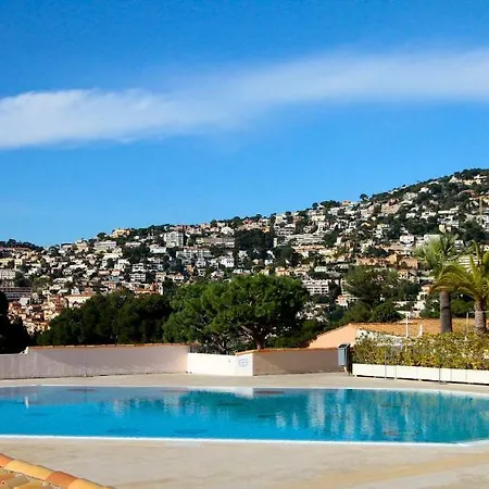Petit Coin De Paradis Refait A Neuf Dans Avec Piscine Et Pool House Vue Splendide Sur La Mer! * Villefranche-sur-Mer